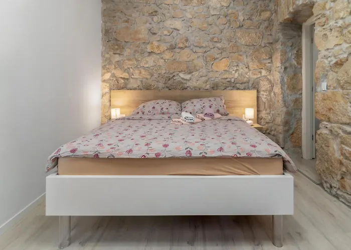 Prázdninový dům 8 Bedroom Cozy In